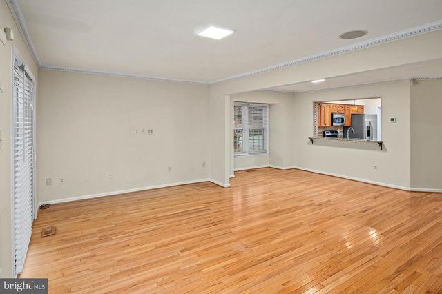 14201 OAKPOINTE DR, Laurel, MD 20707