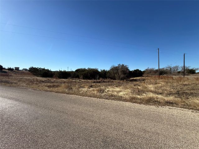 1 Cloudwood Ranch RD, Briggs, TX 78608
