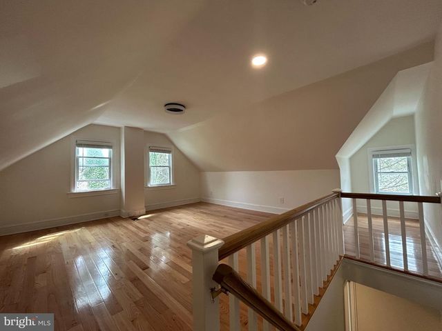 5 LOCUST ST, West Chester, PA 19382