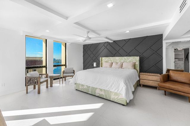 5380 N Ocean Drive 19d, Singer Island, FL 33404