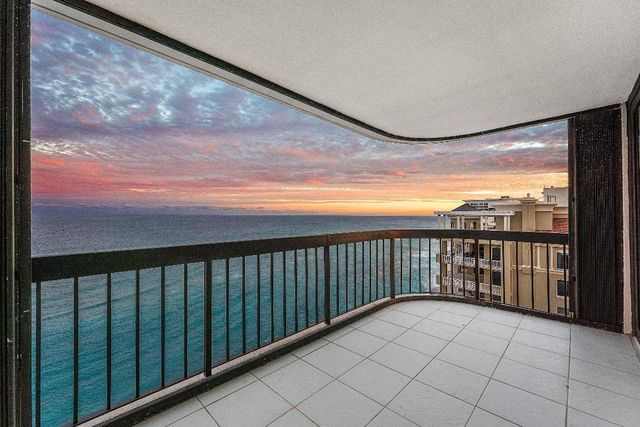 5380 N Ocean Drive 19d, Singer Island, FL 33404