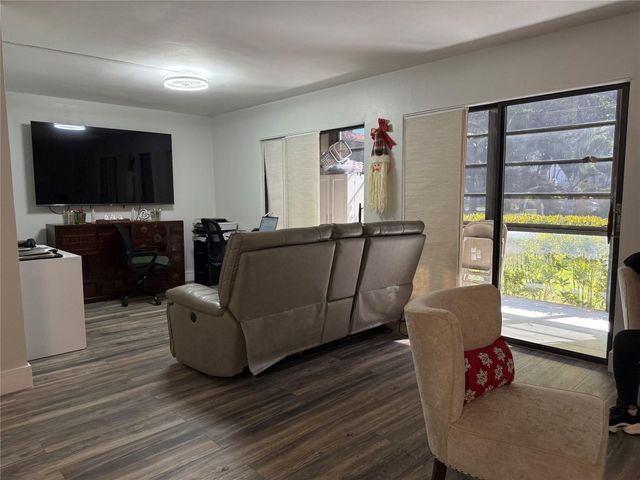 10905 W Clairmont Circle 10905, Fort Lauderdale, FL 33321