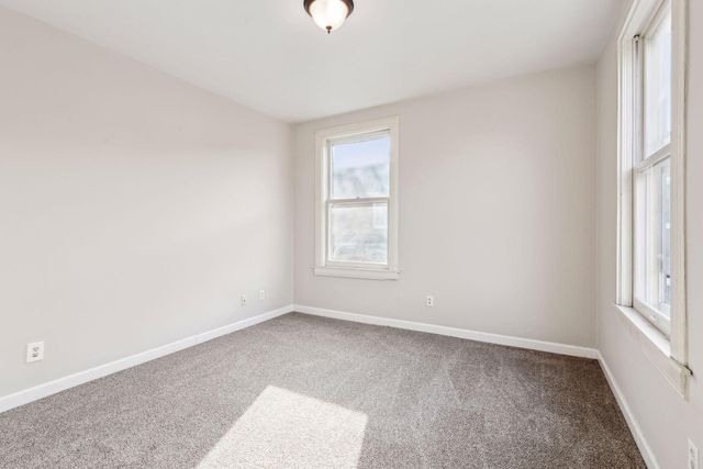2021 3rd Avenue S, Minneapolis, MN 55404