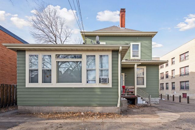2021 3rd Avenue S, Minneapolis, MN 55404