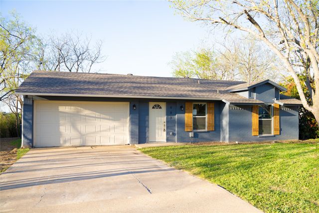 807 Crockett, Midlothian, TX 76065