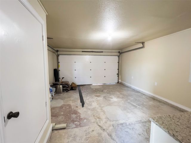 807 Crockett, Midlothian, TX 76065