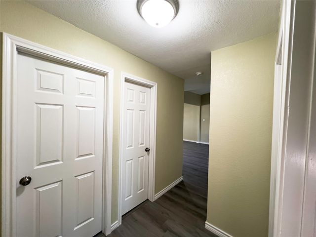 807 Crockett, Midlothian, TX 76065