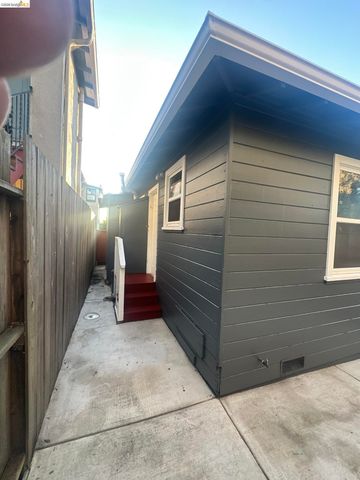 1075 47Th St, Emeryville, CA 94608