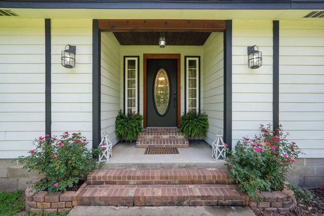 117 W Lea Circle, Bryant, AR 72022