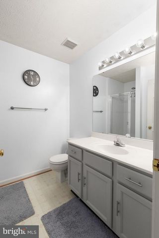 5136 WINDERMERE CIR, Baltimore, MD 21237