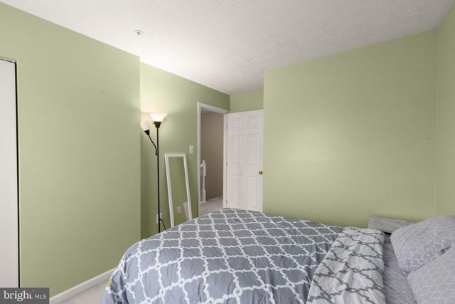 5136 WINDERMERE CIR, Baltimore, MD 21237