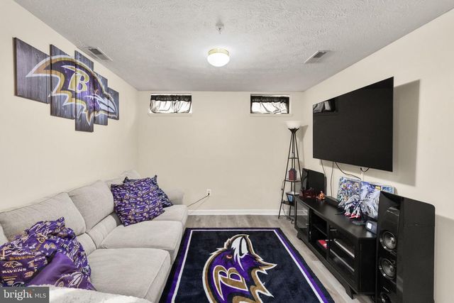 5136 WINDERMERE CIR, Baltimore, MD 21237