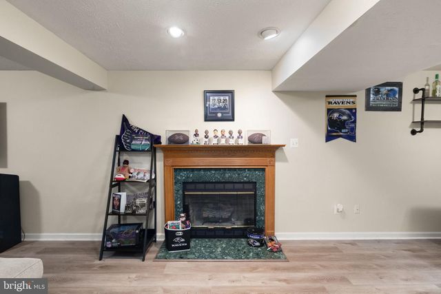 5136 WINDERMERE CIR, Baltimore, MD 21237