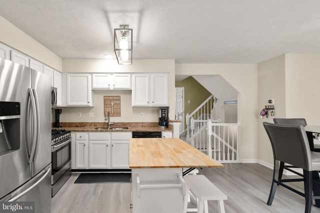 5136 WINDERMERE CIR, Baltimore, MD 21237