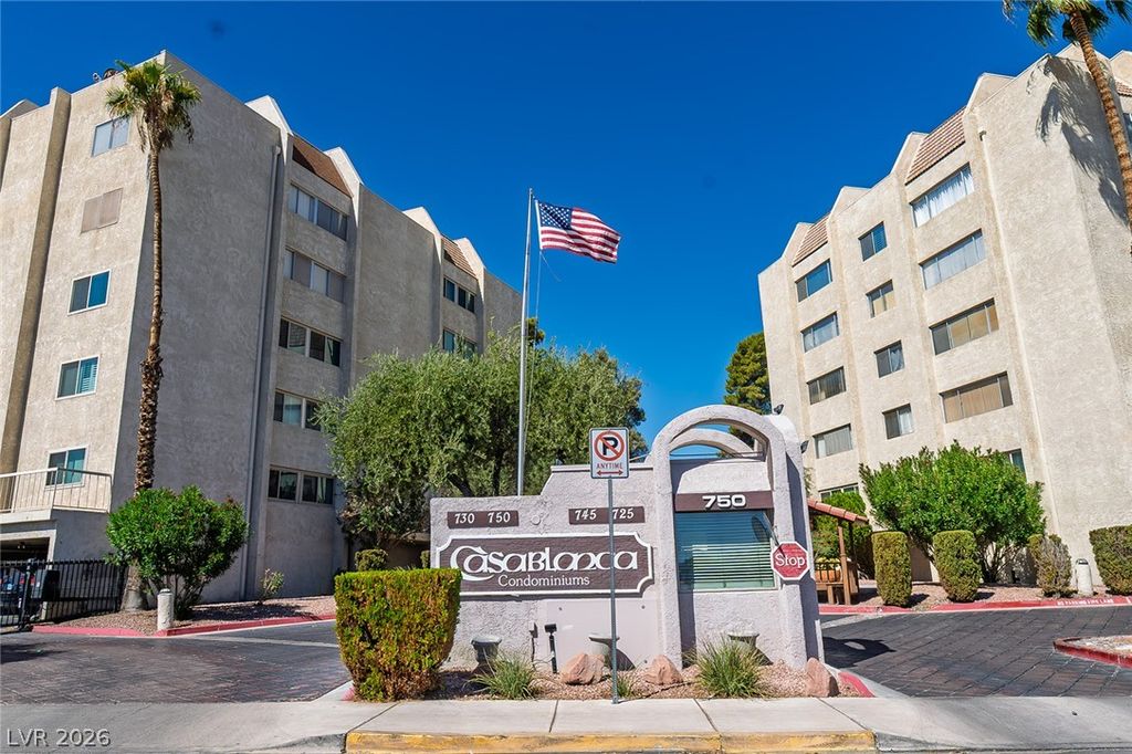 750 South Royal Crest Circle 342, Las Vegas, NV 89169 — exterior