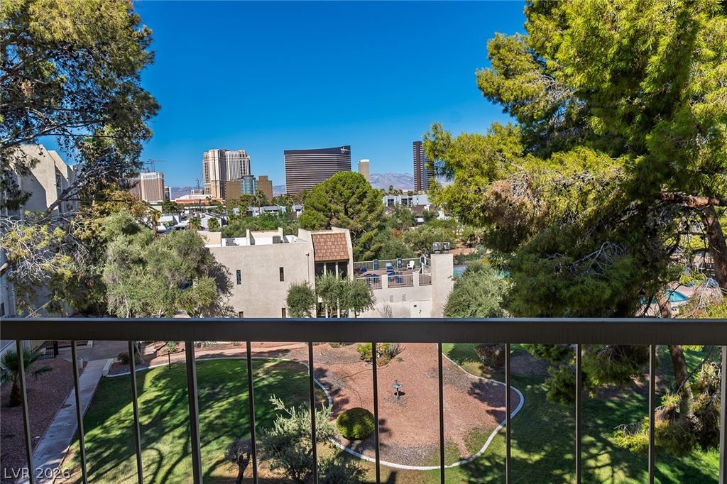 750 South Royal Crest Circle 342, Las Vegas, NV 89169 — photo 5