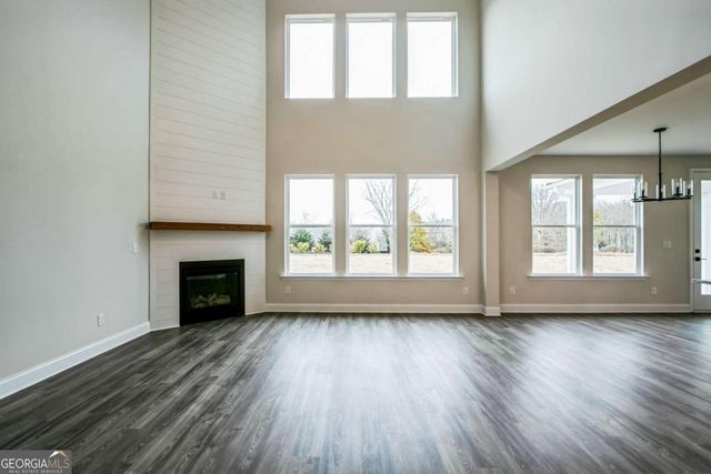 153 Barton Springs, Bethlehem, GA 30620