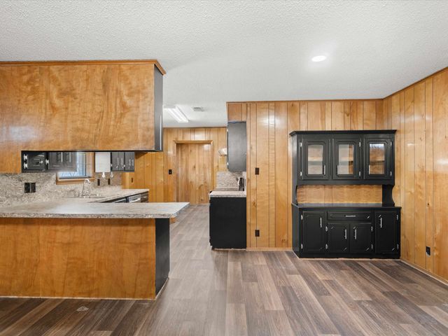 107 GILES AVE, Omaha, TX 75571