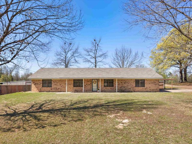 107 GILES AVE, Omaha, TX 75571