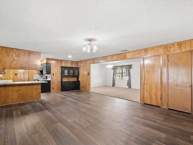 107 GILES AVE, Omaha, TX 75571