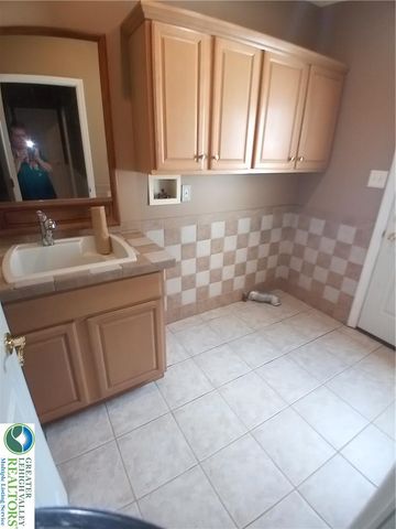 1560 Deer Path Road, Easton, PA 18040