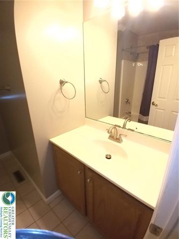 1560 Deer Path Road, Easton, PA 18040