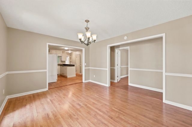 524 Maple Dr., Surfside Beach, SC 29575