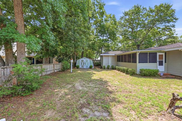 524 Maple Dr., Surfside Beach, SC 29575