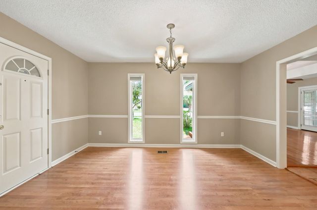 524 Maple Dr., Surfside Beach, SC 29575