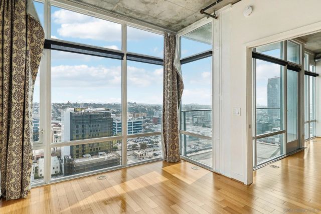 1080 Park Blvd 1614, San Diego, CA 92101