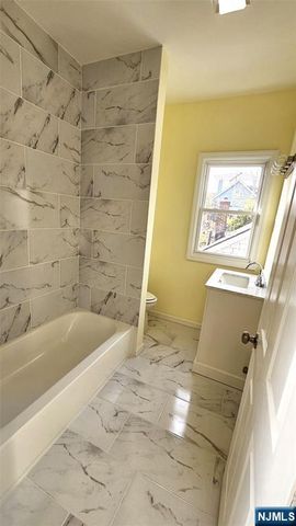 8 Tiffany Boulevard, Newark, NJ 07104