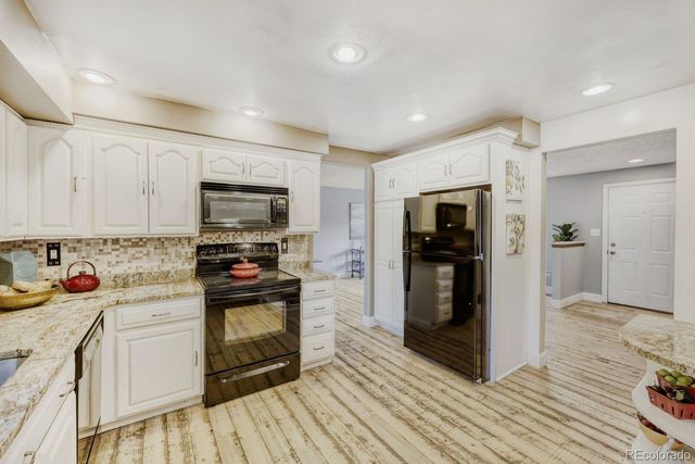 6893 Gray Circle, Arvada, CO 80003