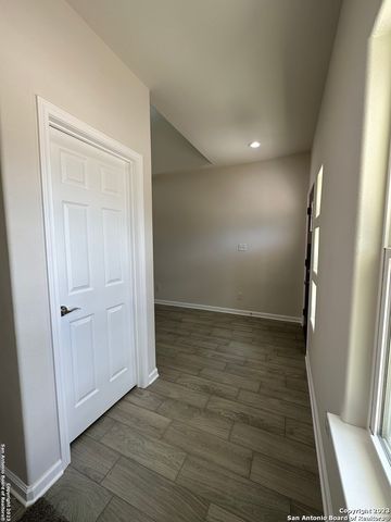 1187 bob white, Spring Branch, TX 78070