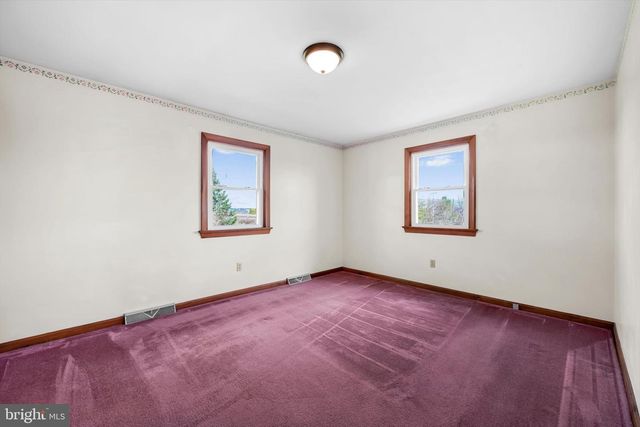 97 HILLSIDE DR, Ephrata, PA 17522