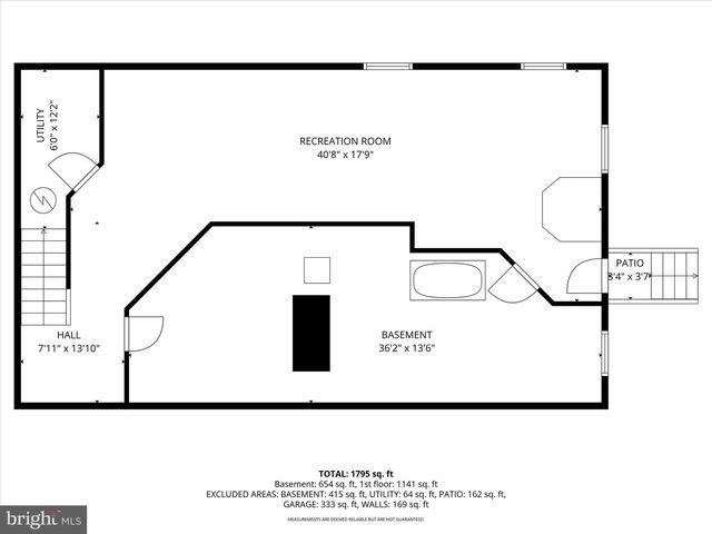 97 HILLSIDE DR, Ephrata, PA 17522