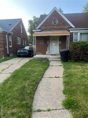 15225 Edmore Drive, Detroit, MI 48205