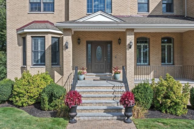 159 Main Street, Lynnfield, MA 01940