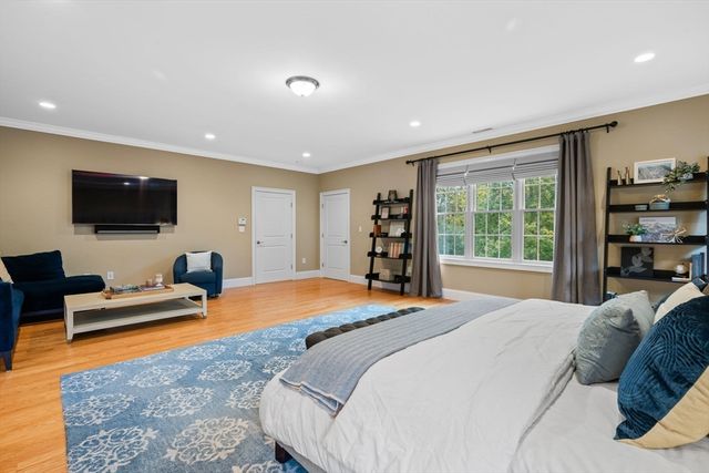 159 Main Street, Lynnfield, MA 01940