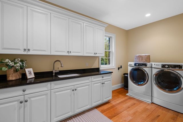 159 Main Street, Lynnfield, MA 01940