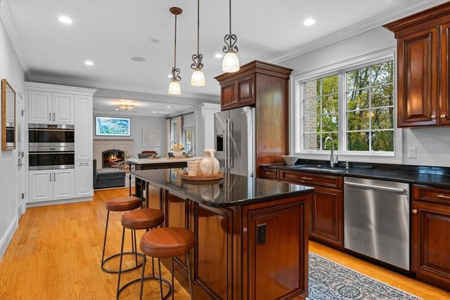 159 Main Street, Lynnfield, MA 01940