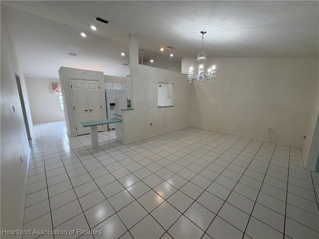 120 Honeycomb Avenue, Lake Placid, FL 33852