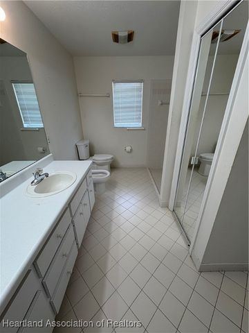 120 Honeycomb Avenue, Lake Placid, FL 33852
