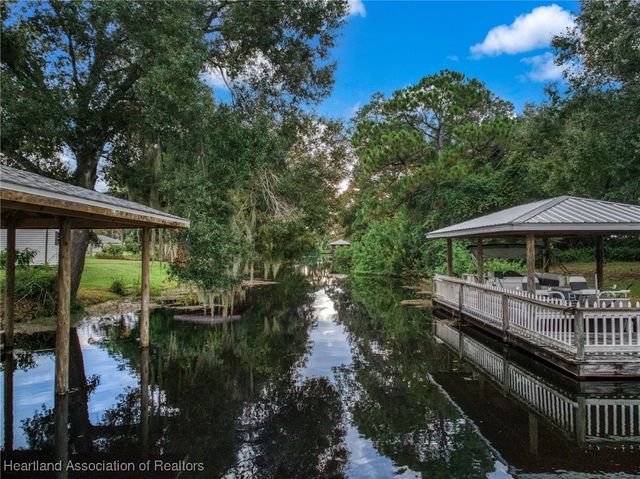 120 Honeycomb Avenue, Lake Placid, FL 33852