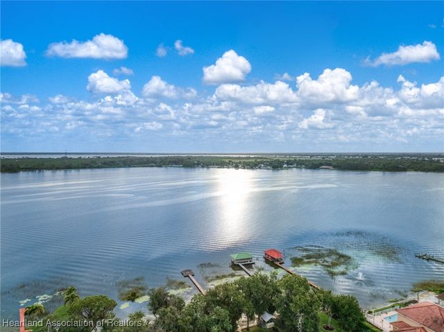 120 Honeycomb Avenue, Lake Placid, FL 33852
