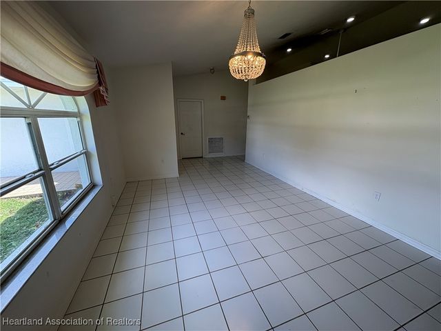 120 Honeycomb Avenue, Lake Placid, FL 33852