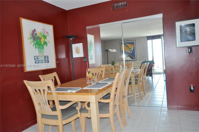 2829 Indian Creek Dr PH-3, Miami Beach, FL 33140