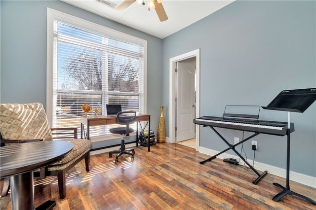 3750 W River Bend Drive, Fayetteville, AR 72704