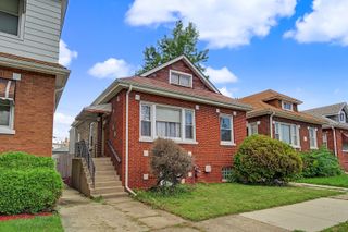 4226 W Haddon Avenue, Chicago, IL 60651