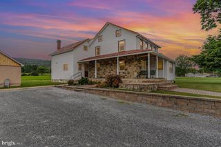 29 PARK DR, Grantville, PA 17028