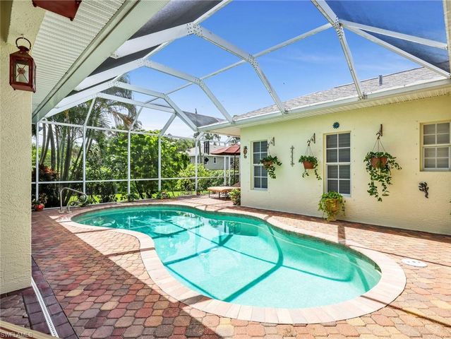 3960 Quails WALK, Bonita Springs, FL 34134